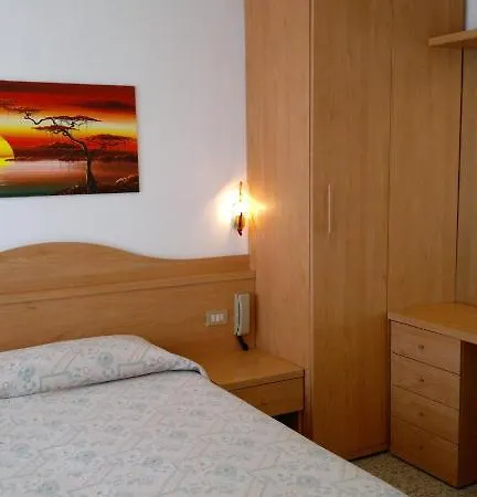 Hotell Erika 3*